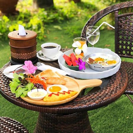 Winner Serviced Apartment Si Maha Phot Ngoại thất bức ảnh