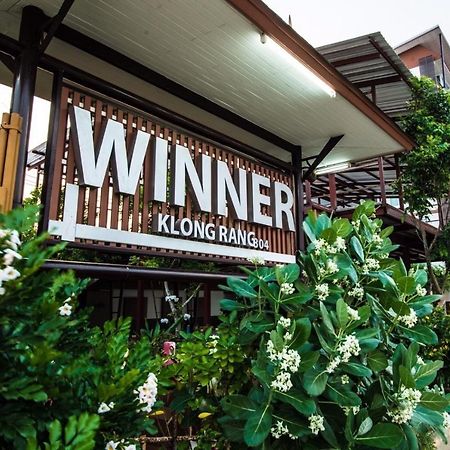 Winner Serviced Apartment Si Maha Phot Ngoại thất bức ảnh