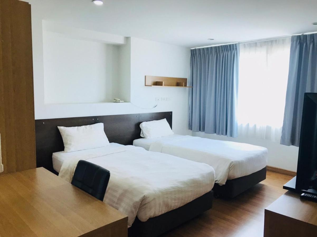 Winner Serviced Apartment Si Maha Phot Ngoại thất bức ảnh