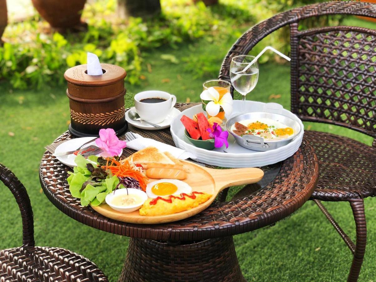 Winner Serviced Apartment Si Maha Phot Ngoại thất bức ảnh