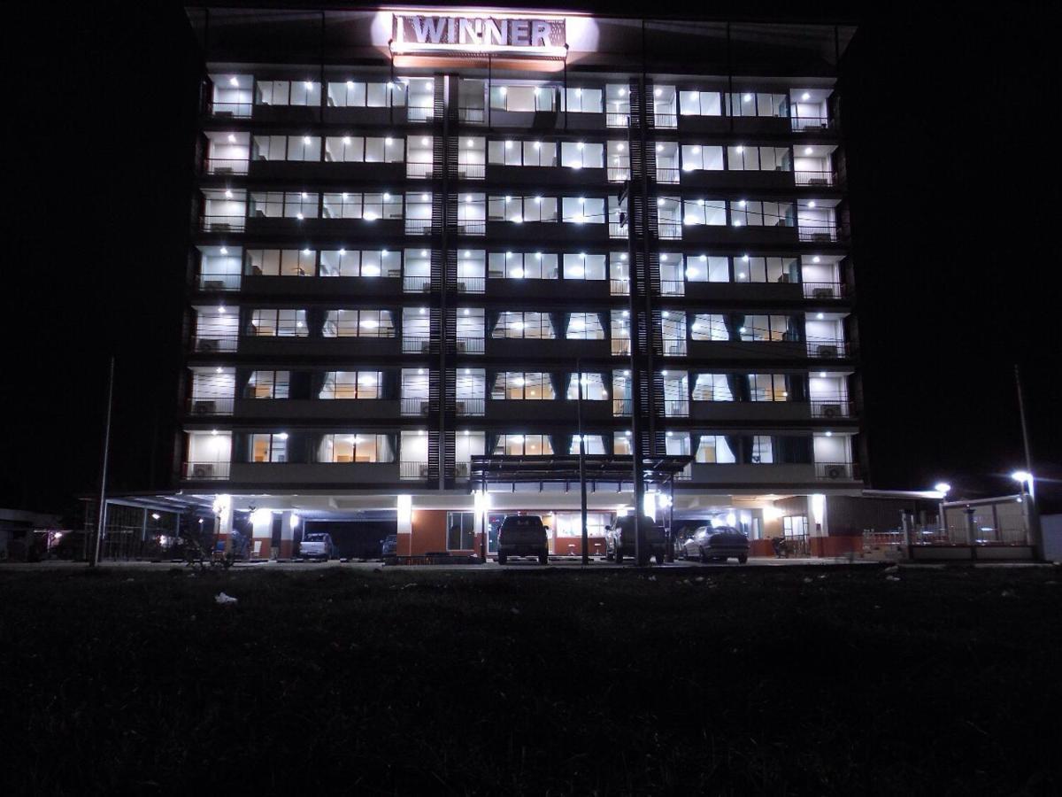 Winner Serviced Apartment Si Maha Phot Ngoại thất bức ảnh