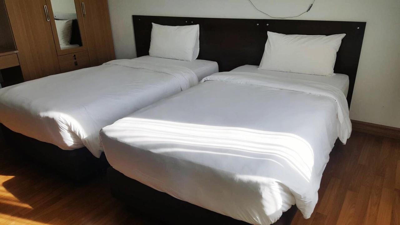 Winner Serviced Apartment Si Maha Phot Ngoại thất bức ảnh