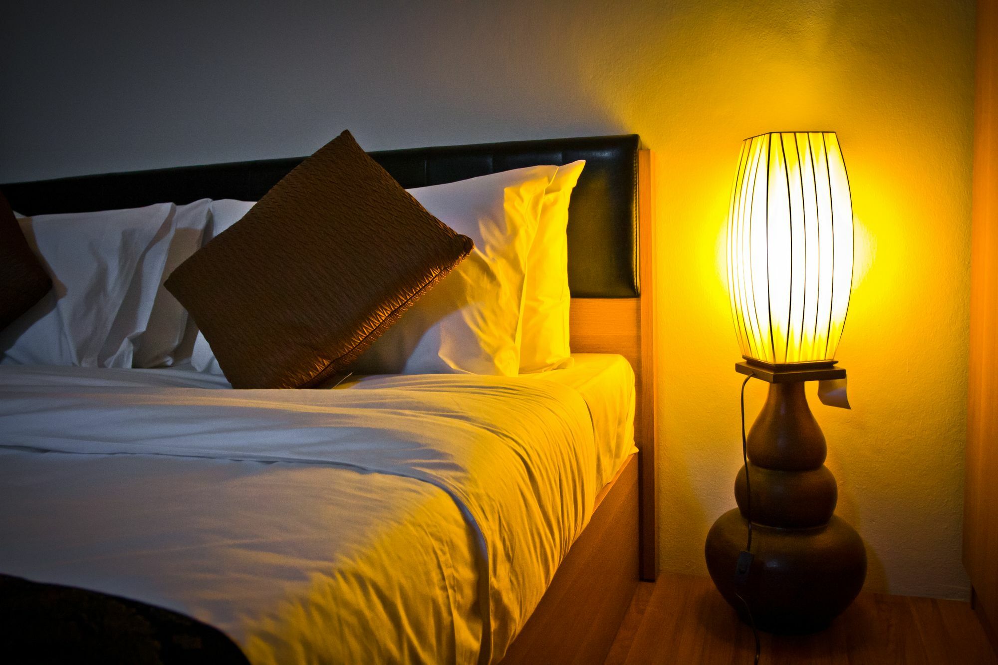 Winner Serviced Apartment Si Maha Phot Ngoại thất bức ảnh