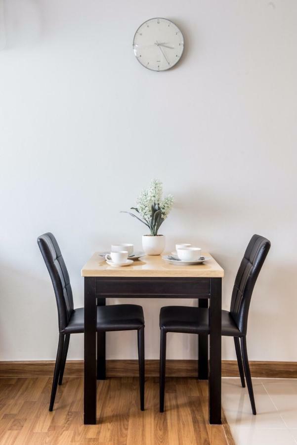 Winner Serviced Apartment Si Maha Phot Ngoại thất bức ảnh